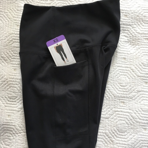 NWT Danskin Black Ultra High Rise Soft Brushed Ankle Active 7/8 Legging Tight XS - Picture 5 of 5
